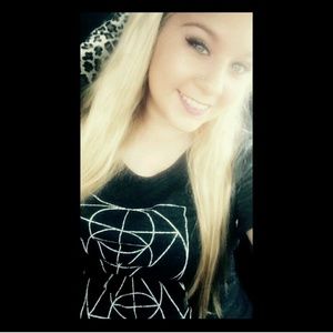 Meet your Posher, Kori